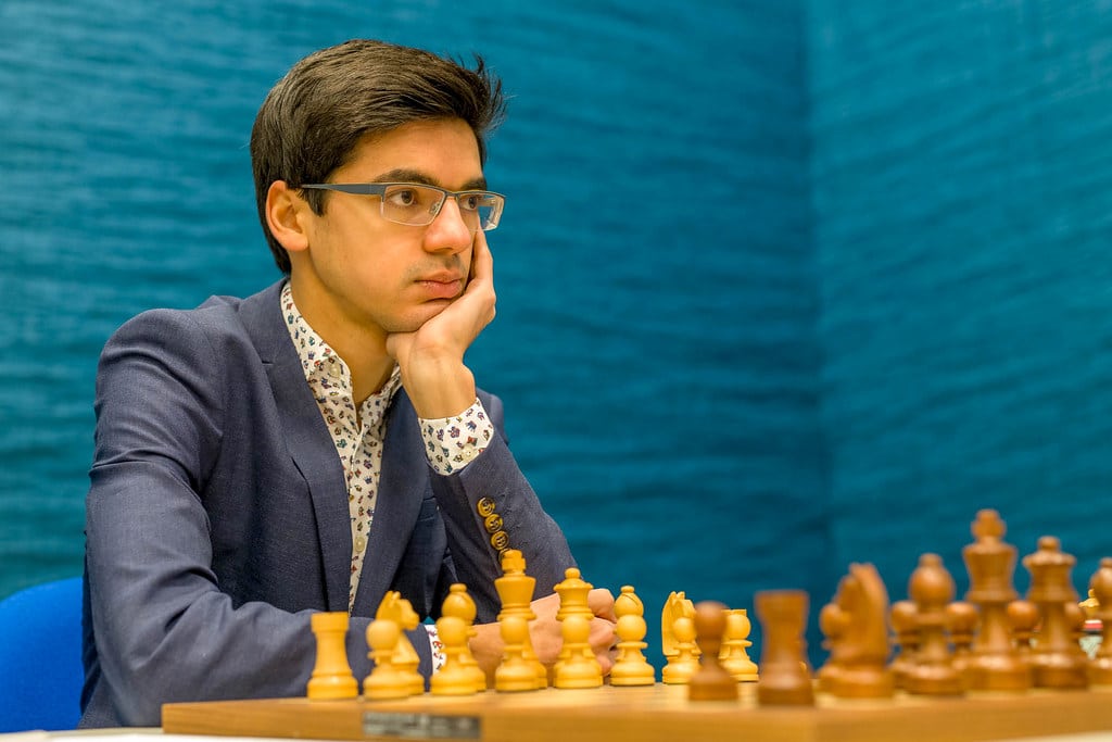 Anish Giri teaches the Italian