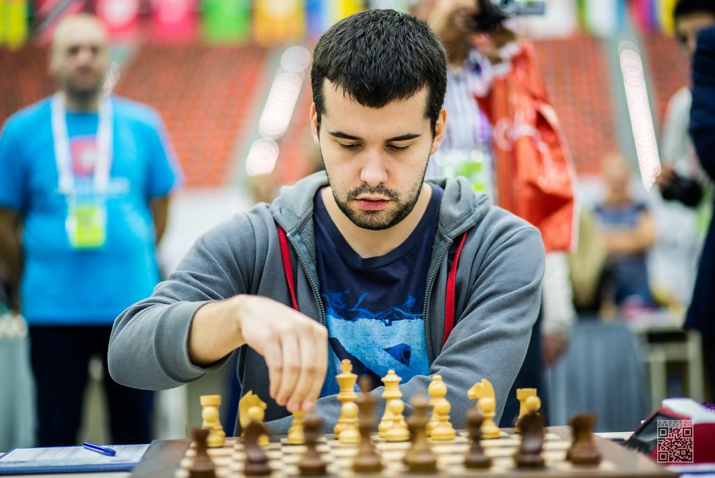 A Brilliant Champion: GM Ding Liren - Alberto Chueca - High Performance Chess Academy