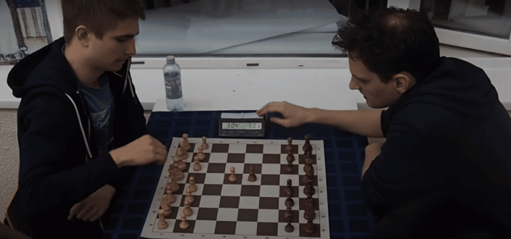 Fabiano Caruana: A Brilliant Master - Alberto Chueca - High