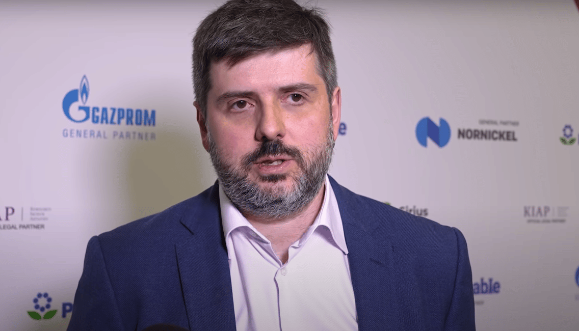 Peter Svidler has managed to turn it around and end the month