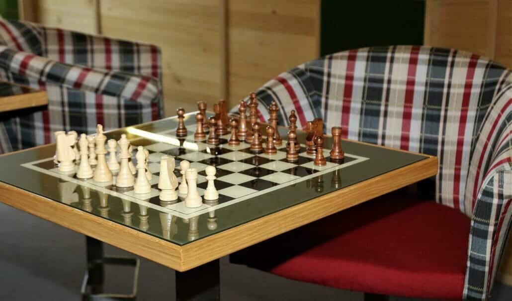 ▷ The Amazing FlyOrDie Chess Servers! - Alberto Chueca - High Performance  Chess Academy