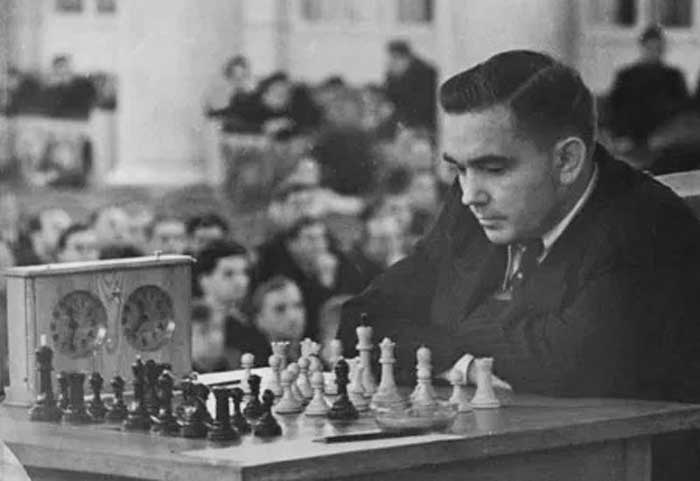 Alexander Kotov playing Chess.