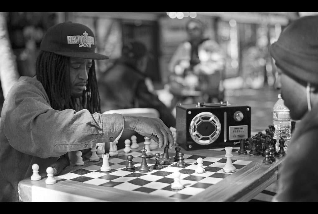 Where can I play chess in Oakland?