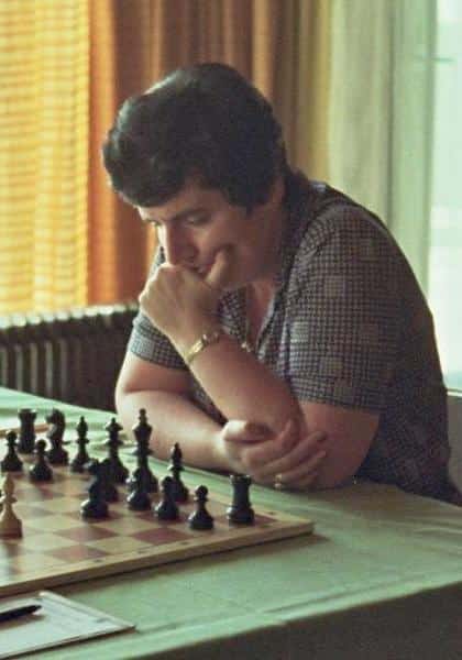 Do most chess masters retire? If so, at what age? - Quora