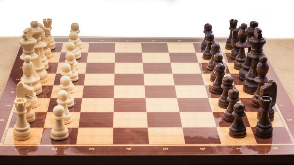 How to setup a chess board
