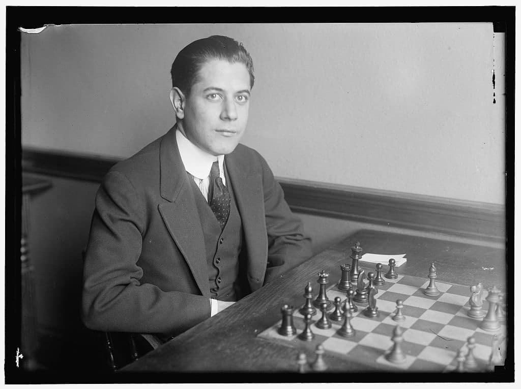 What does G 45 d5 mean in chess?