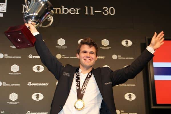 Top 10 Best Chess Players. FIDE Rating 1967-2020. Magnus Carlsen, Garry  Kasparov and others 