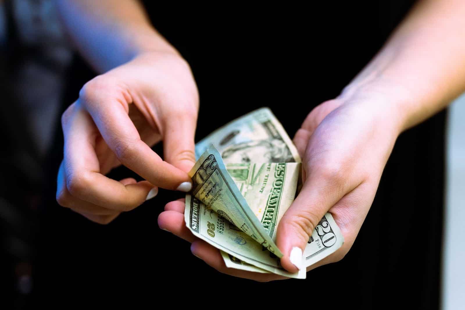 5 Challenges Faced in Processing Cross-Border Payments for Online Casinos 1 image